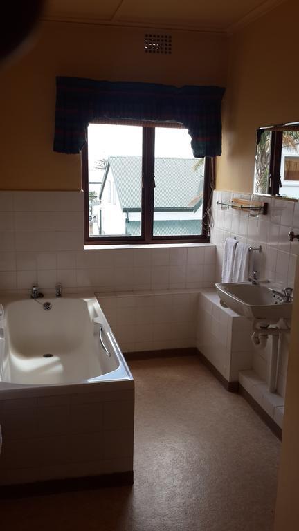 Victoria Hotel Bredasdorp Rom bilde