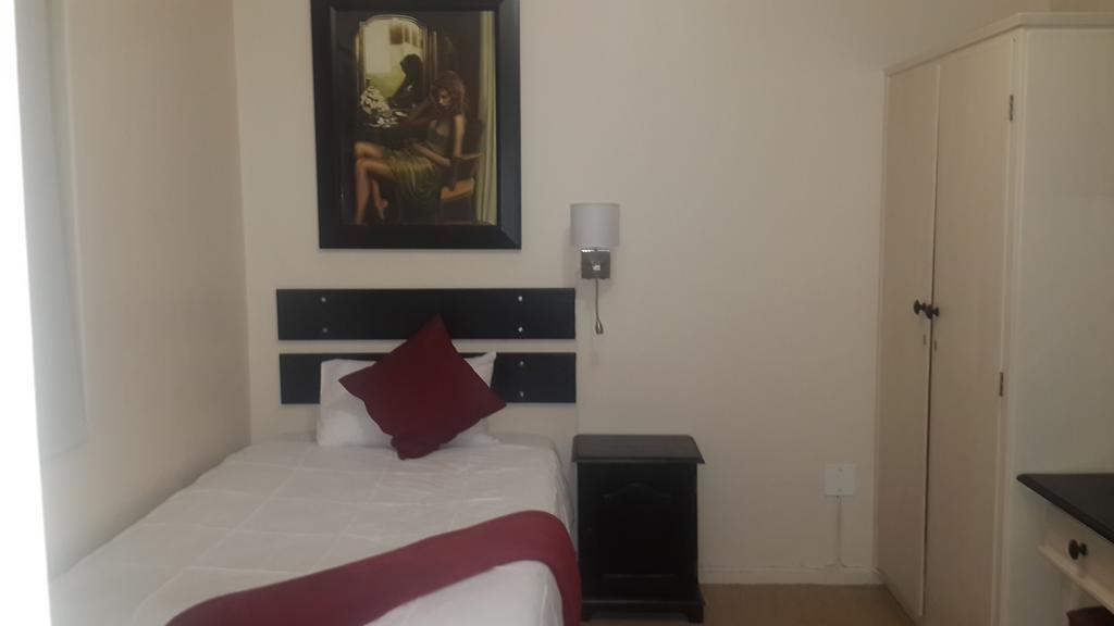 Victoria Hotel Bredasdorp Rom bilde